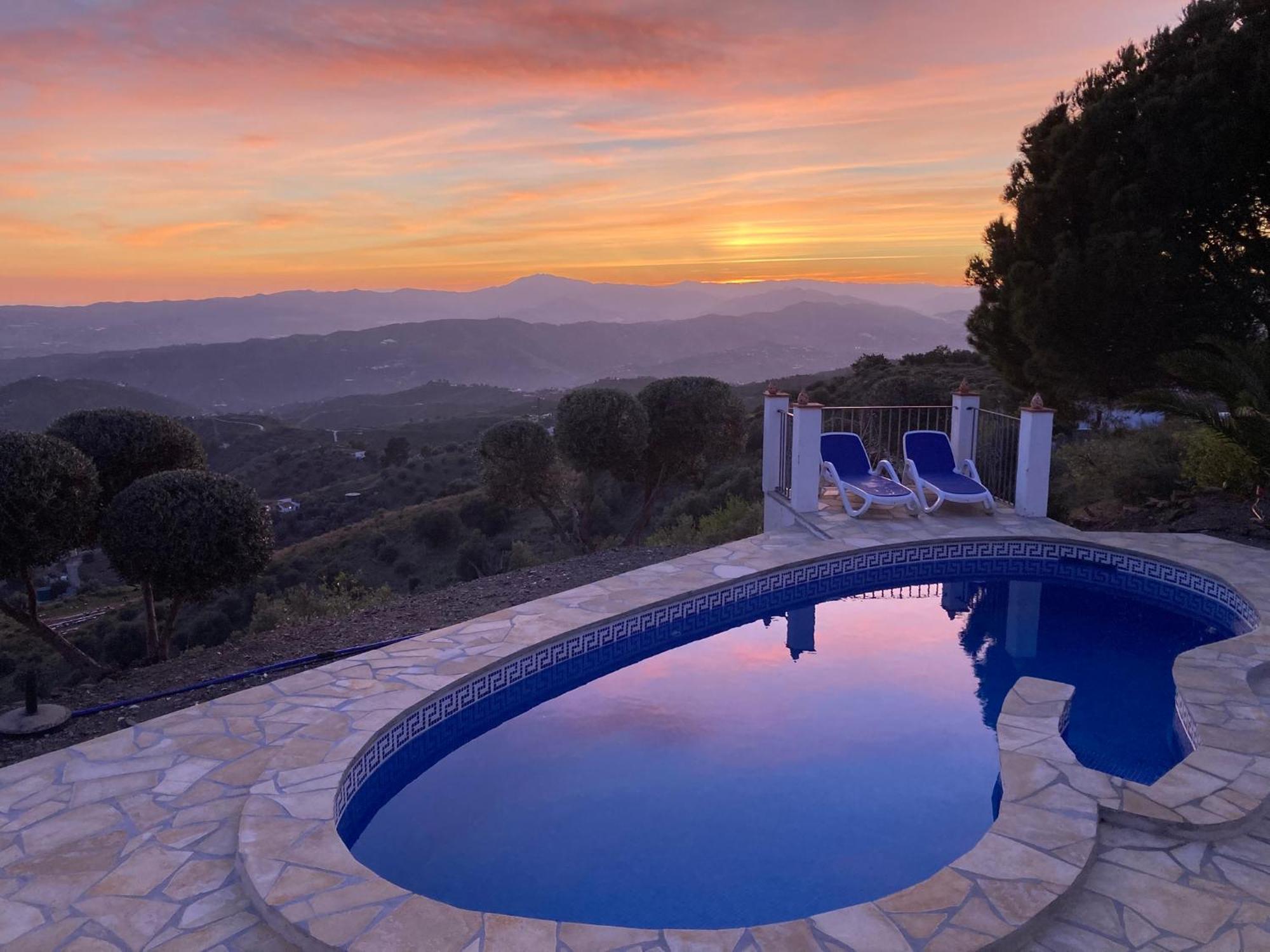 Casa Soleada Holiday Fully Private Villa Canillas de Aceituno Eksteriør billede